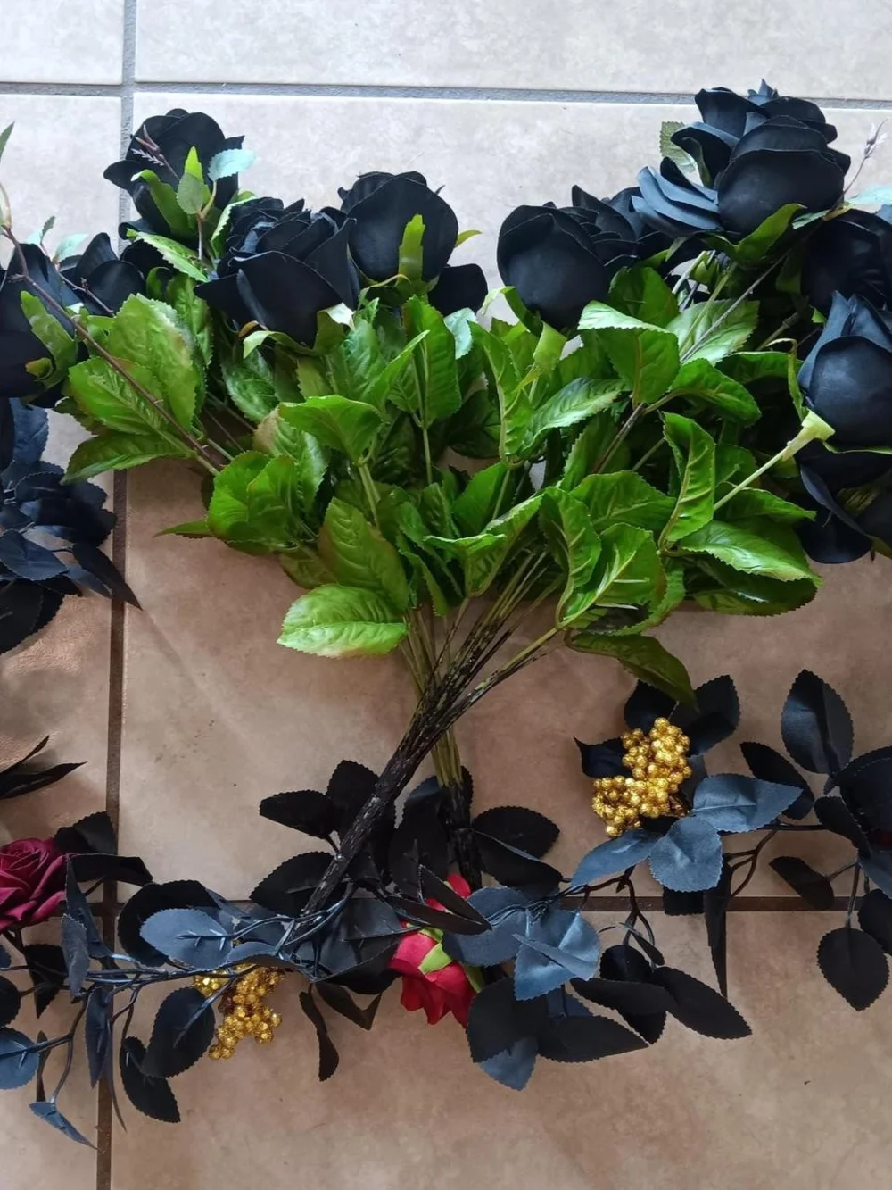 Source Unknown Black Rose and Green Leaf Garland with Yellow Berry Accents